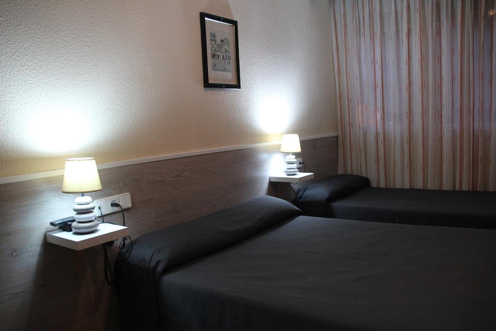 Hostal Maribel Almería Eksteriør billede